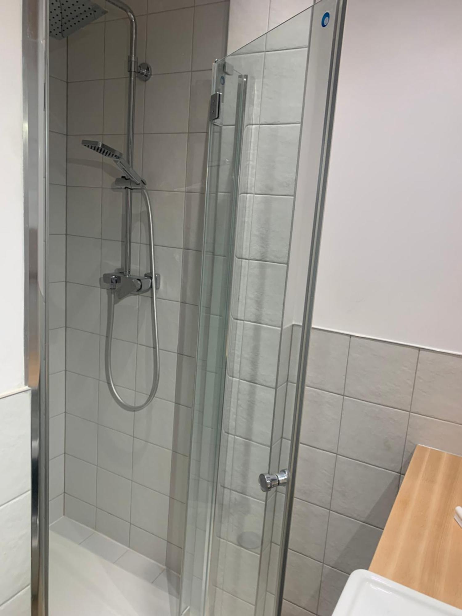 Apartament Antrakt イェレニャ・グーラ エクステリア 写真