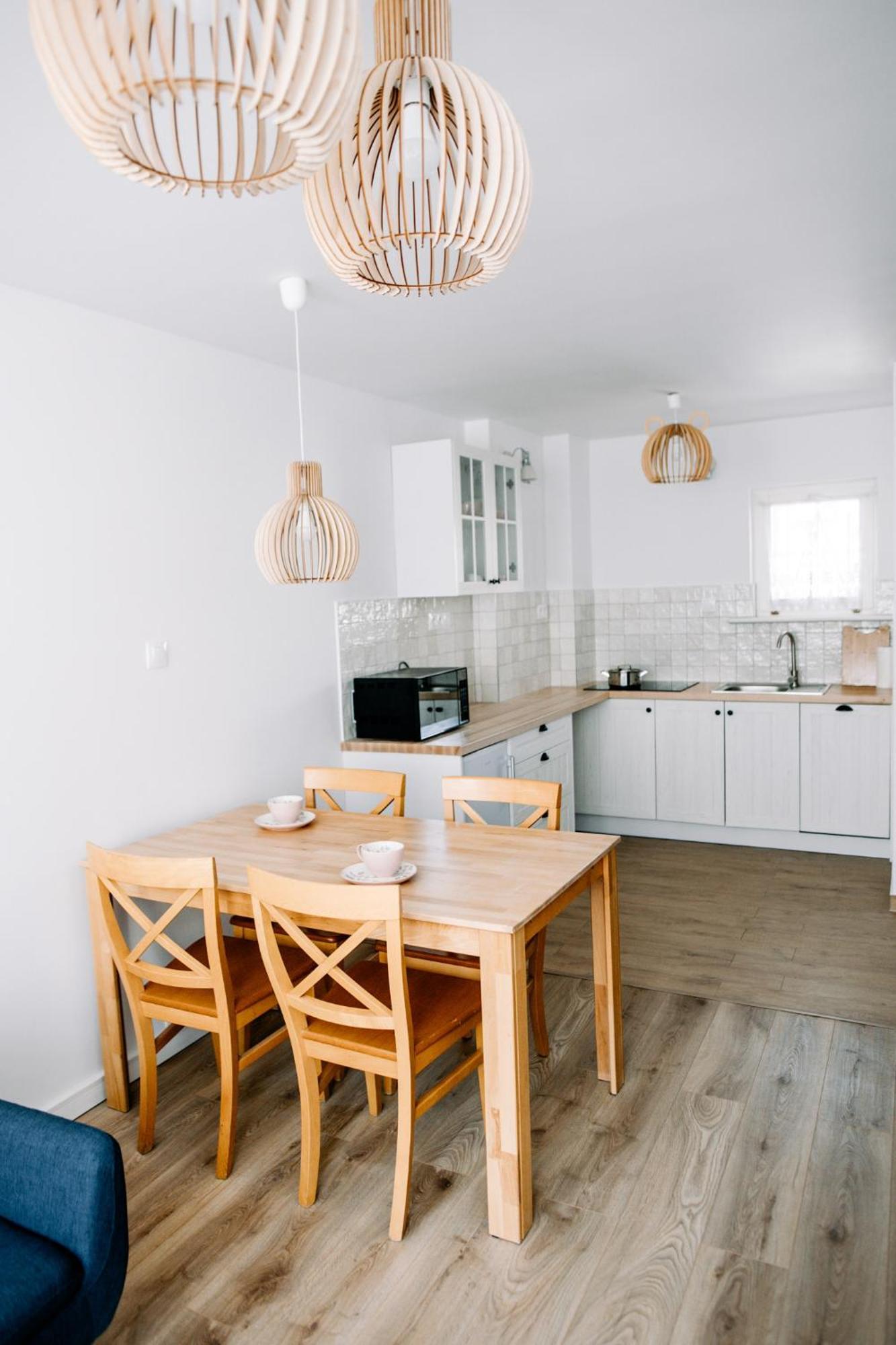 Apartament Antrakt イェレニャ・グーラ エクステリア 写真